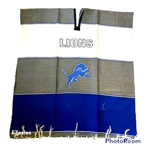 Detroit Lions poncho